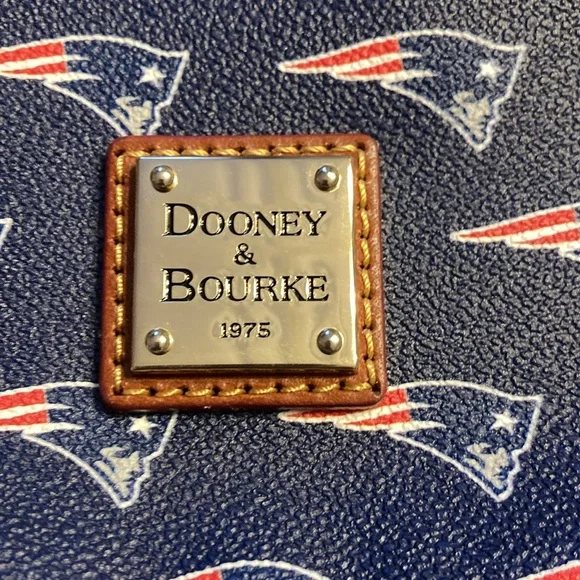 Dooney & Bourke Patriots Crossbody - Picture 2 of 4